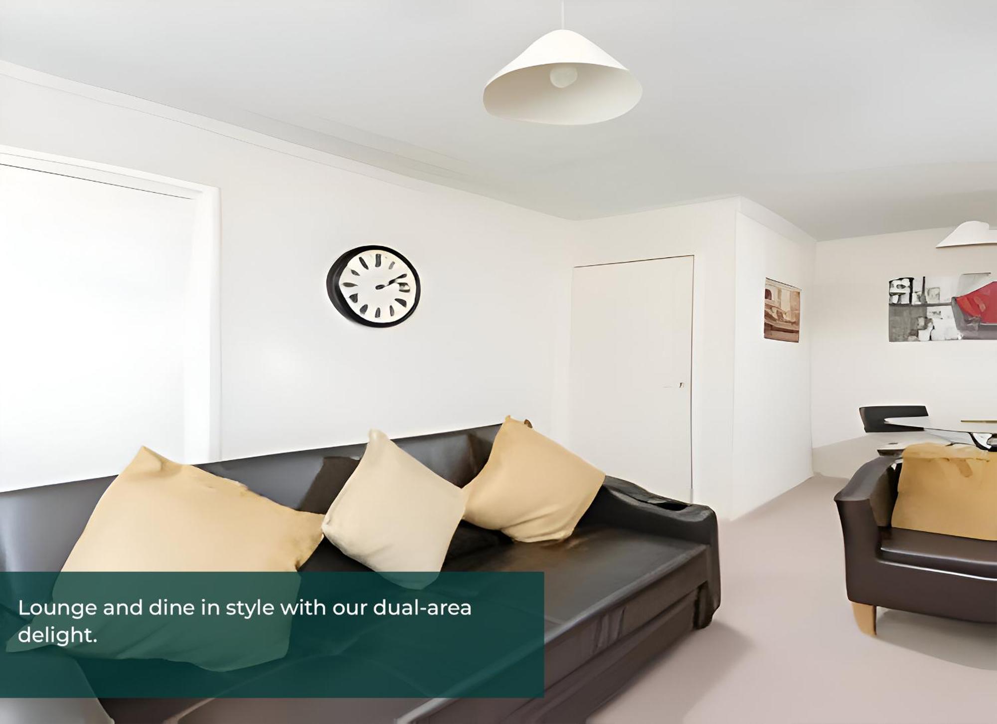 Clarence Suite 1 Bedroom W Free Parking Chatham  Exterior photo